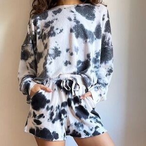 Free People Navy and White Tie-Dye Sweatshirt